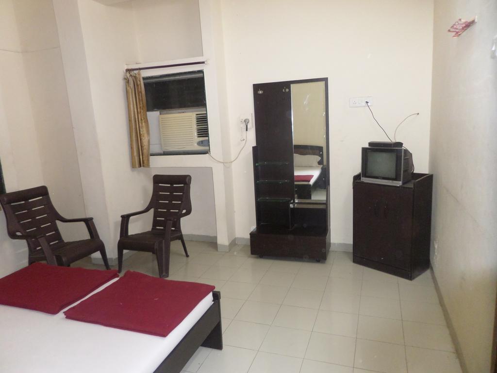 Indradeep Executive Hotel Aurangabad  Room photo