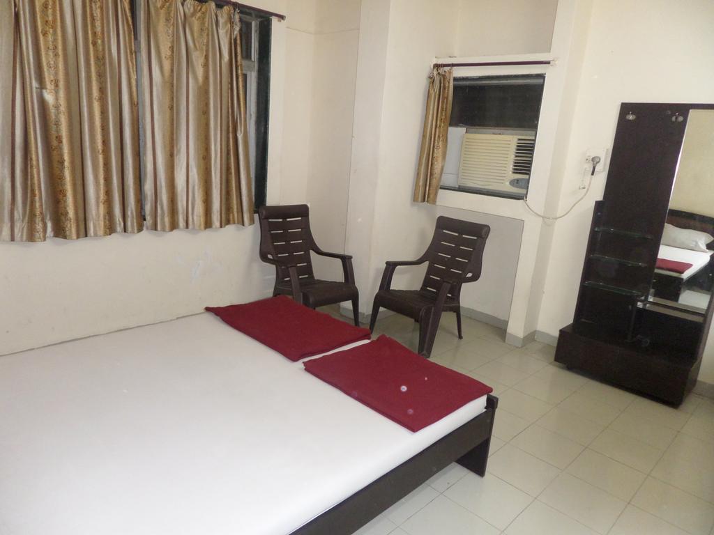 Indradeep Executive Hotel Aurangabad  Exterior photo